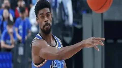 快船客场豪取五连胜，奇才能否抵挡七连败危机挑战？NBA焦点战：14胜9的快船能否再下一城？